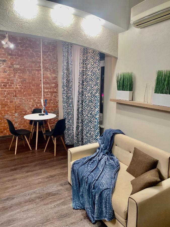 Apartment Near Zybitskaya ミンスク エクステリア 写真