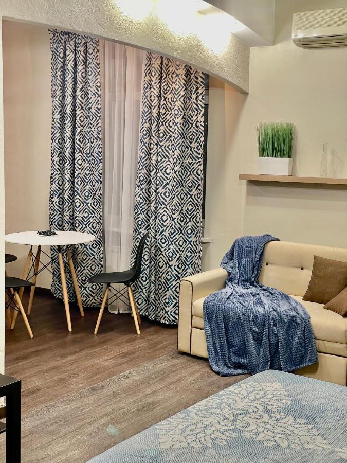 Apartment Near Zybitskaya ミンスク エクステリア 写真