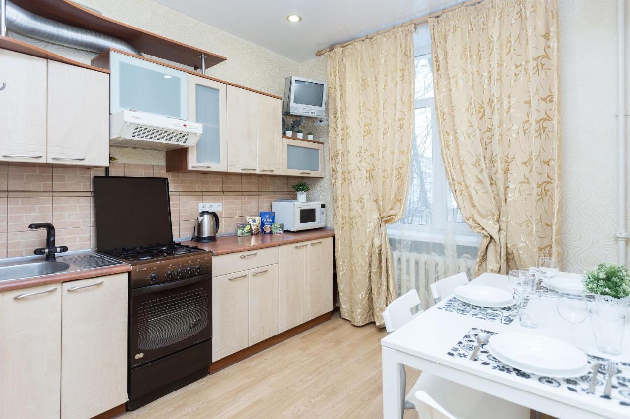 Apartment Near Zybitskaya ミンスク エクステリア 写真
