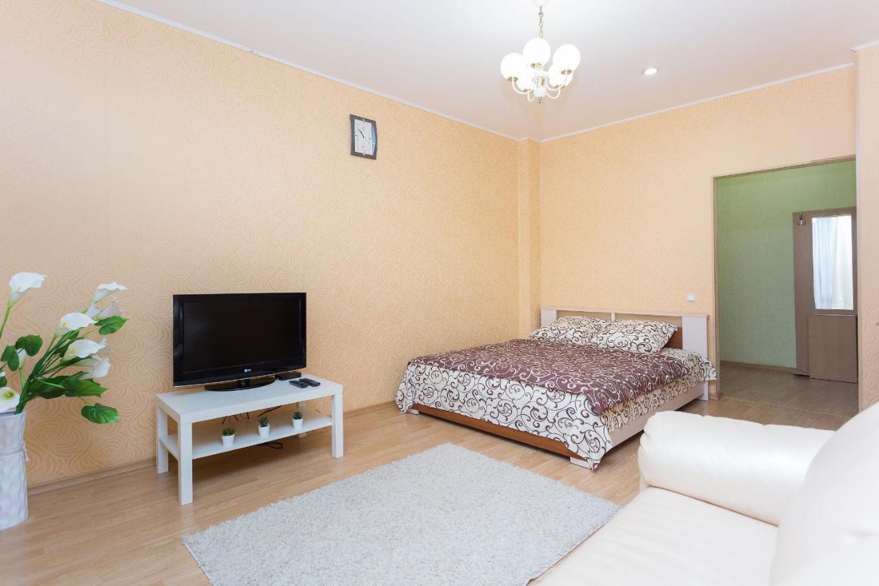 Apartment Near Zybitskaya ミンスク エクステリア 写真