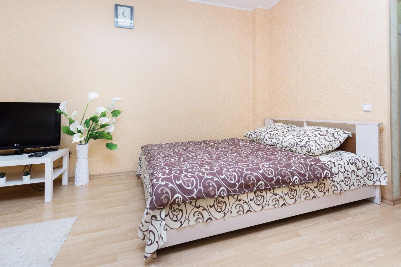 Apartment Near Zybitskaya ミンスク エクステリア 写真